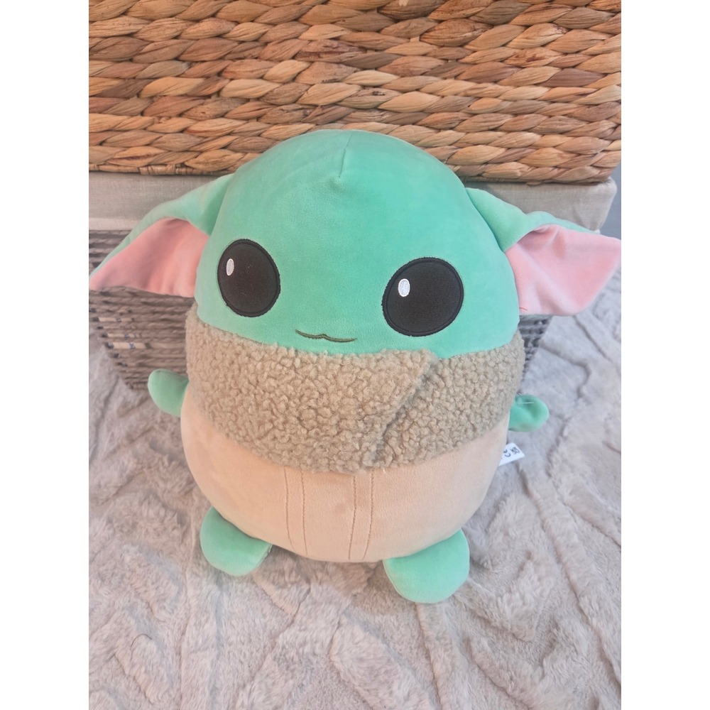 Mattel Star Wars Grogu The Child Plush Mandalorian Green Tan HCB69 HBW82 2023